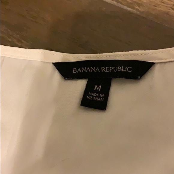 NWOT banana republic tank - Picture 3 of 3